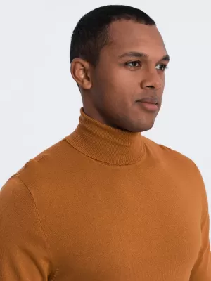 Pánský svetr OMBRE OM-SWTN-0101 CAMEL