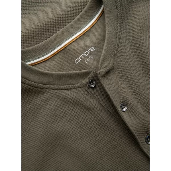  Pánské triko s dlouhým rukávem OMBRE OM-LSCL-0120 OLIVE 