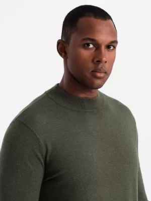 Pánský svetr OMBRE OM-SWTN-0125 DARK OLIVE