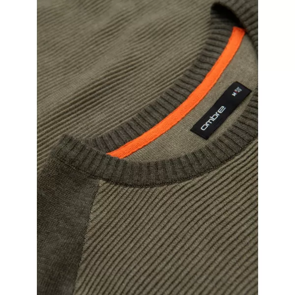  Pánský svetr OMBRE OM-SWSW-0121 OLIVE 